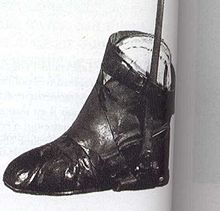 Chaussure orthopédique de Charles-Maurice de Talleyrand-Périgord - conservée au château de Valençay